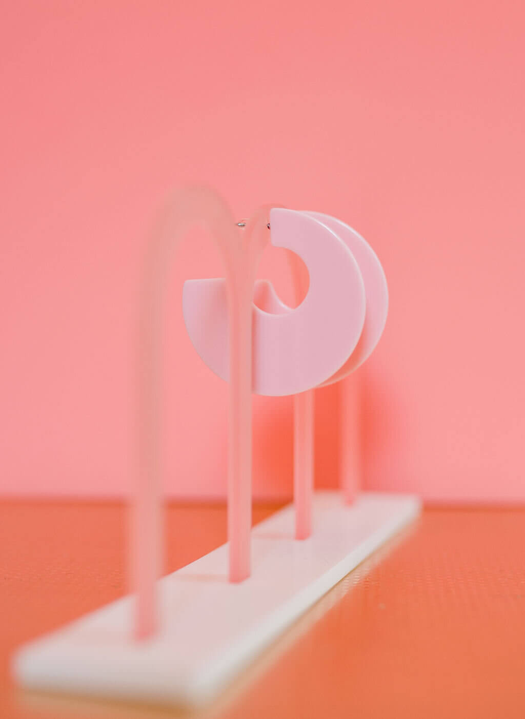 the_matilda_pastel_pink_earrings_earsass