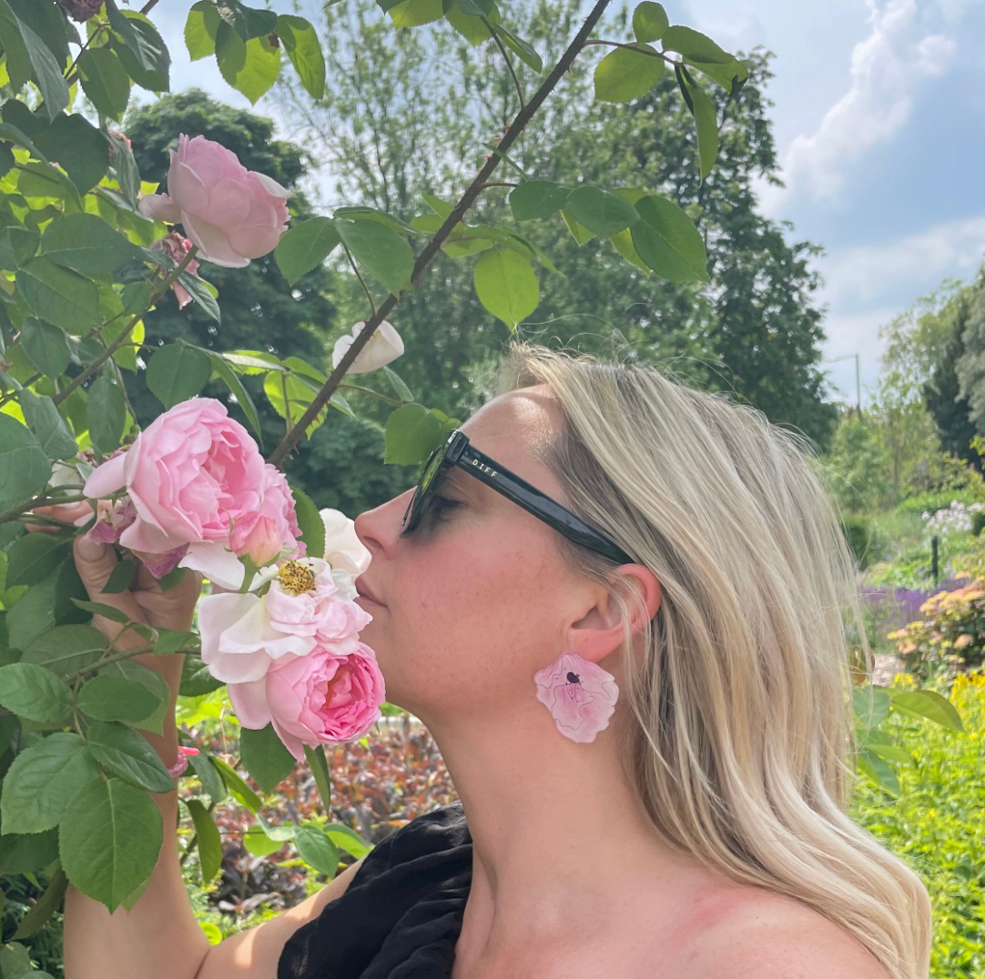 THE PEONY