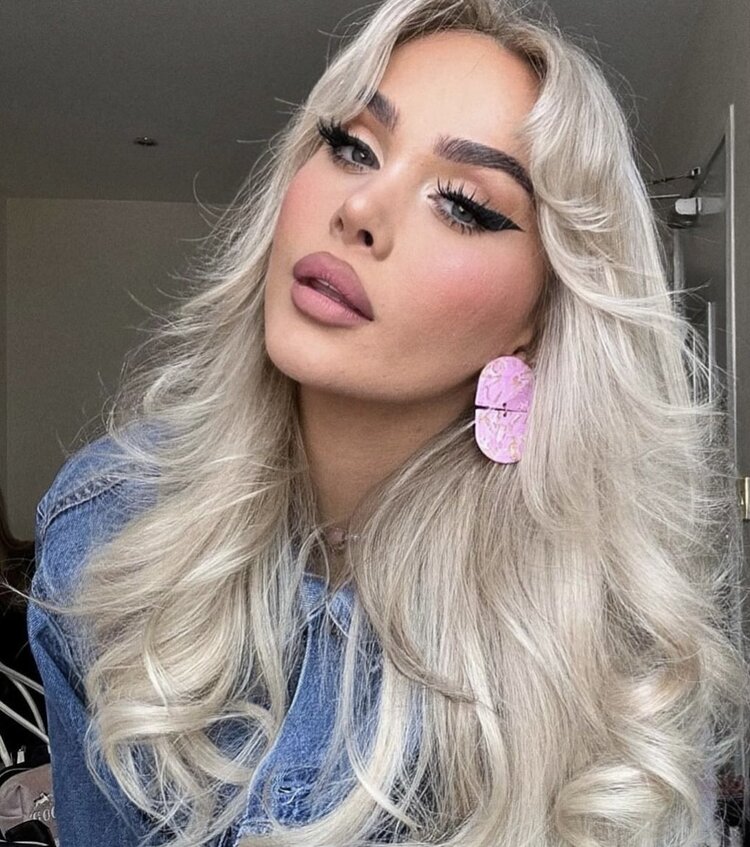 thealice_pink_earsass1