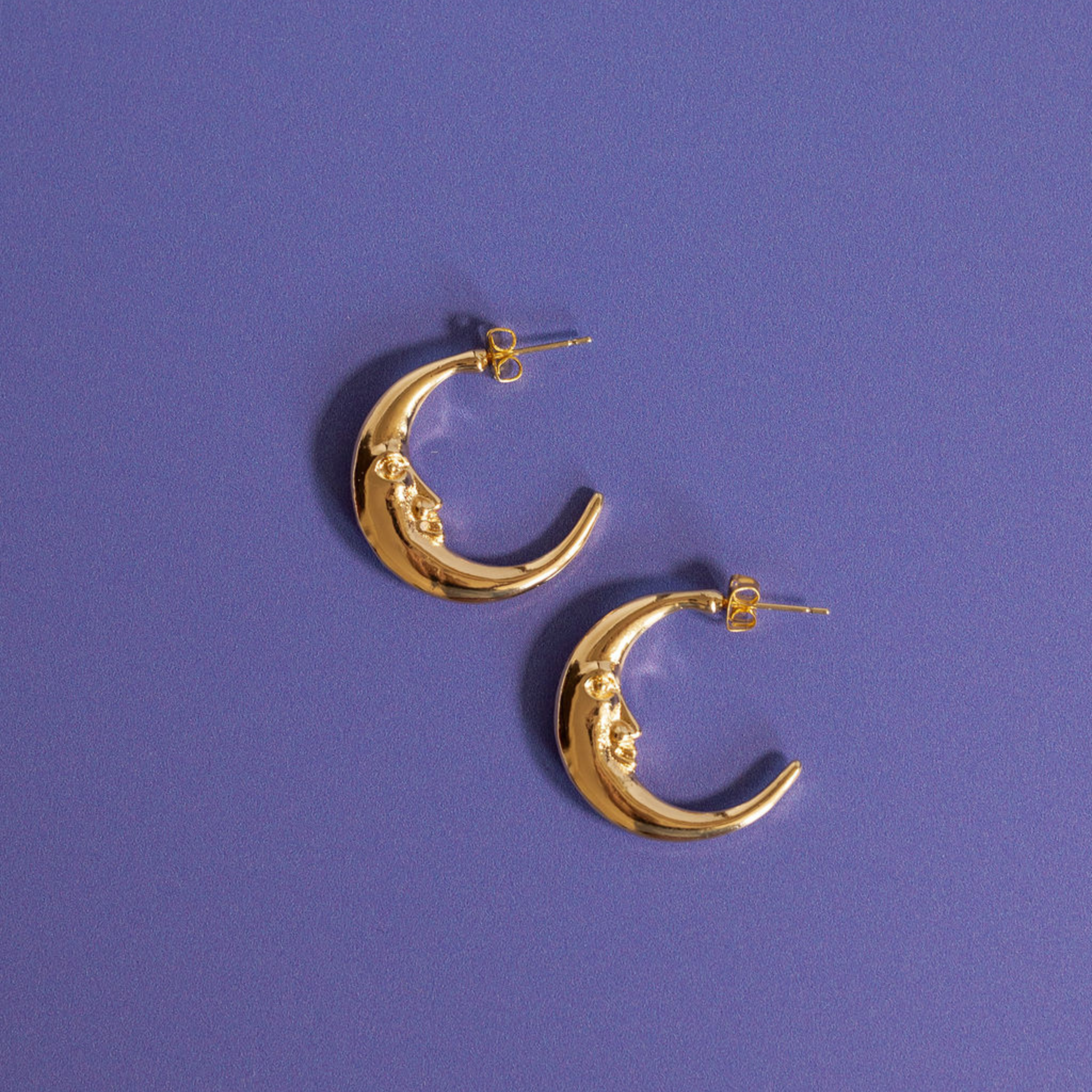 MOON DREAM - Crescent Moon Gold Earrings