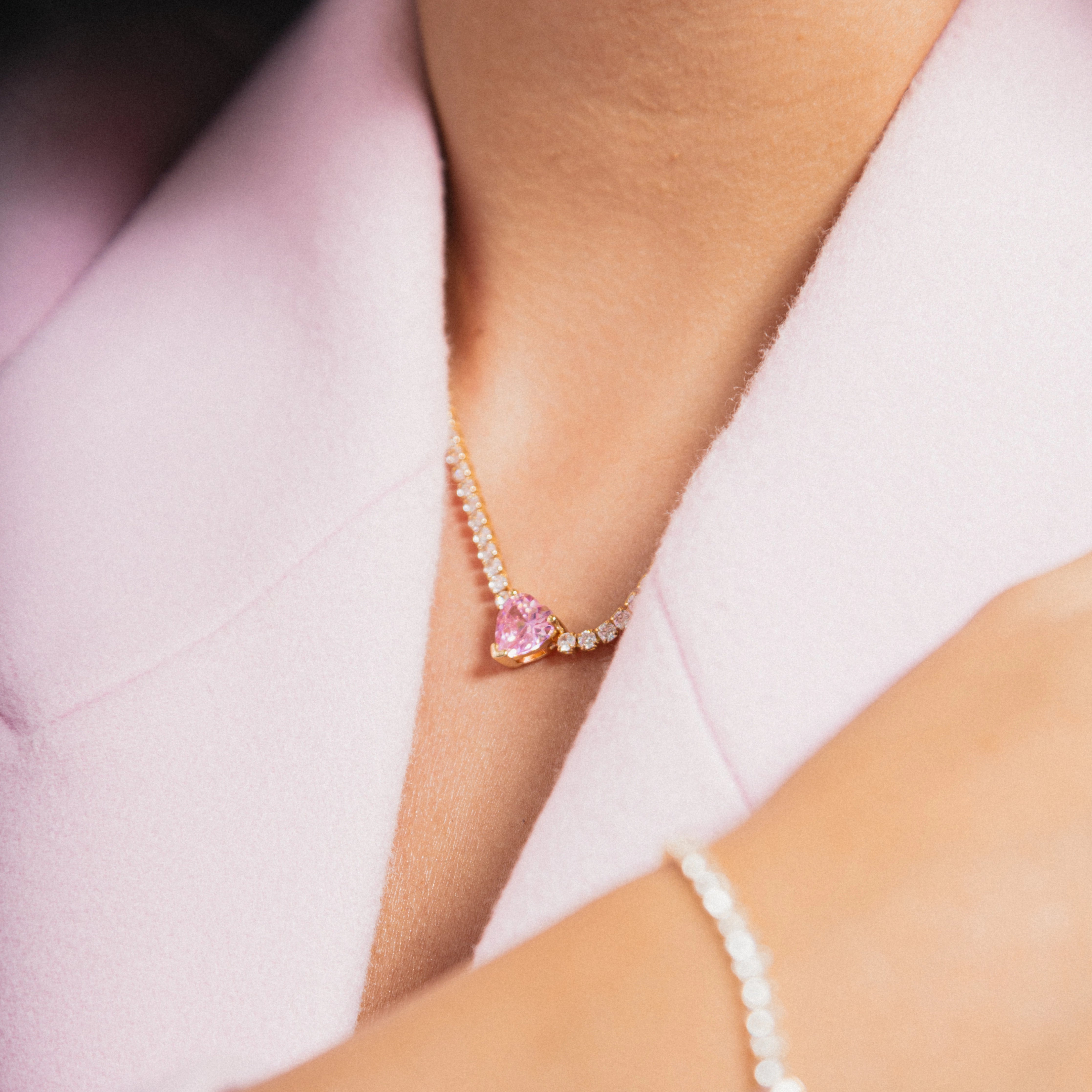 THE ROSE NECKLACE - Elegant Pink Heart Necklace