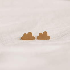 gold cloud stud earrings 