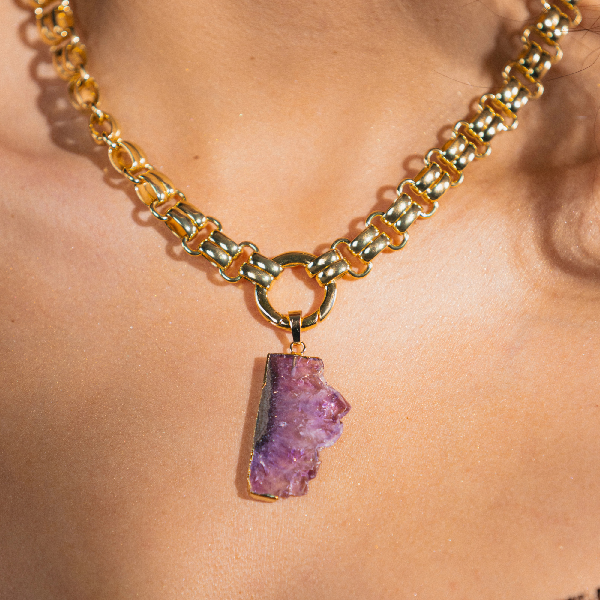 amethyst_pendant on chunky gold necklace 