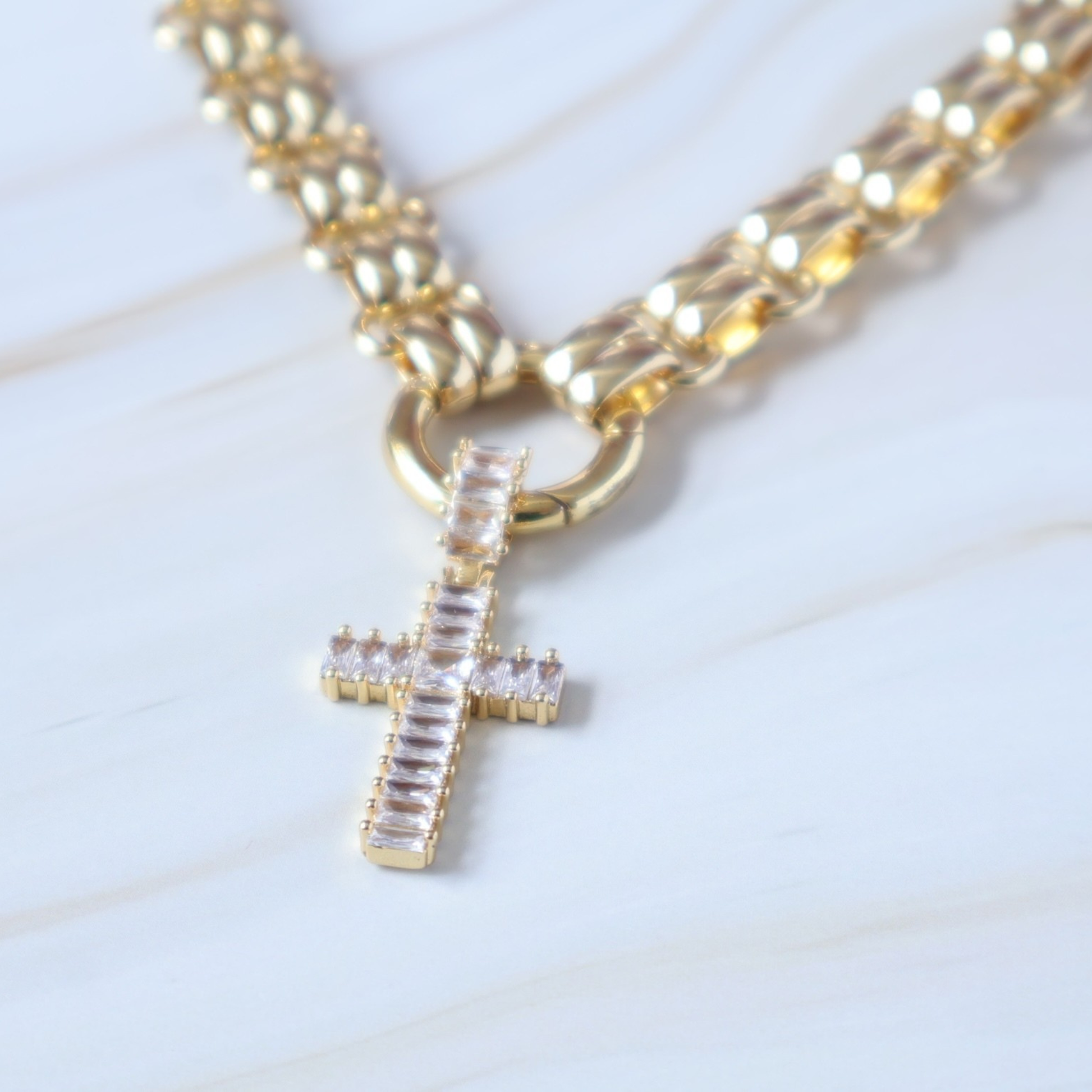 cubic zirconia cross necklace pendant 