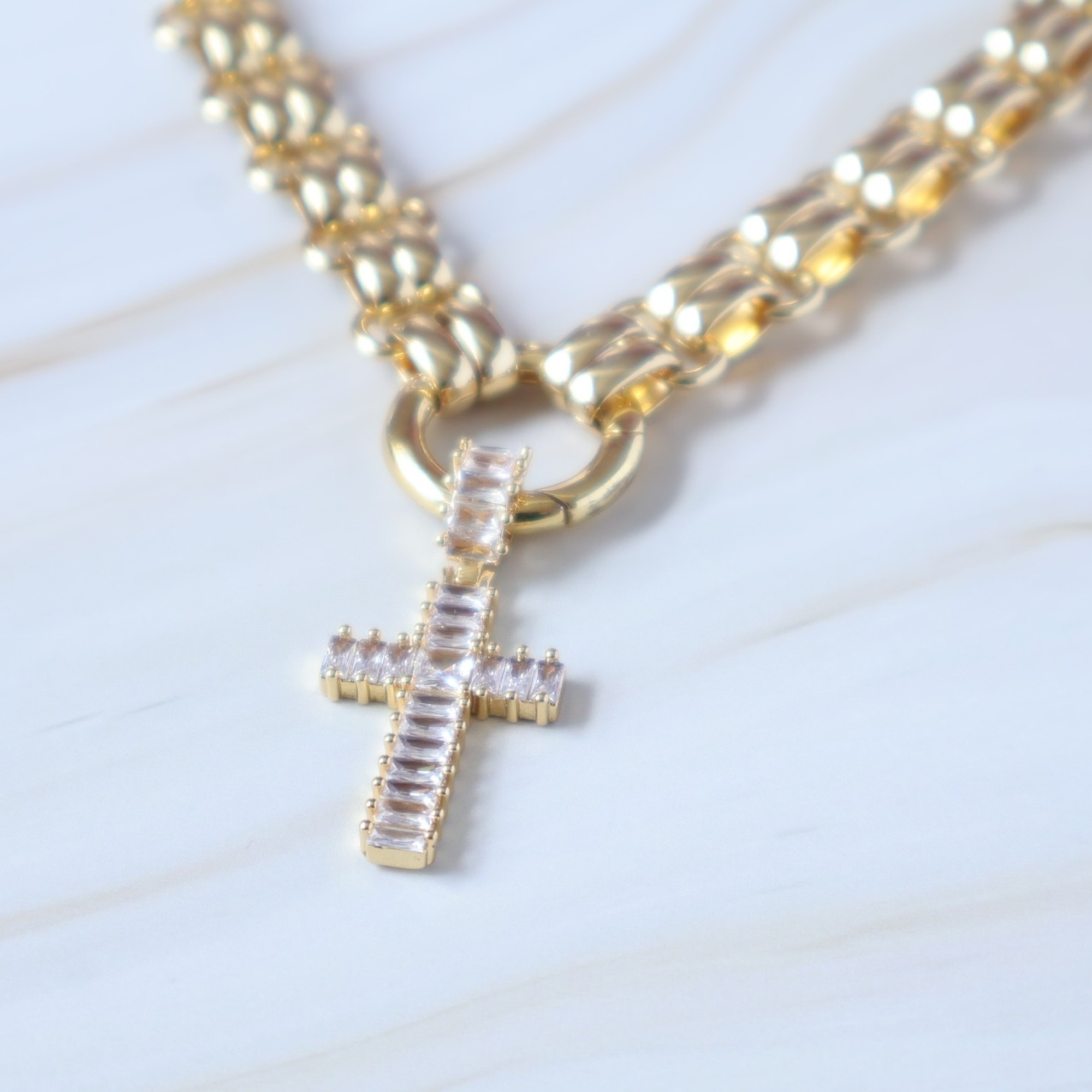 cubic zirconia cross necklace pendant 