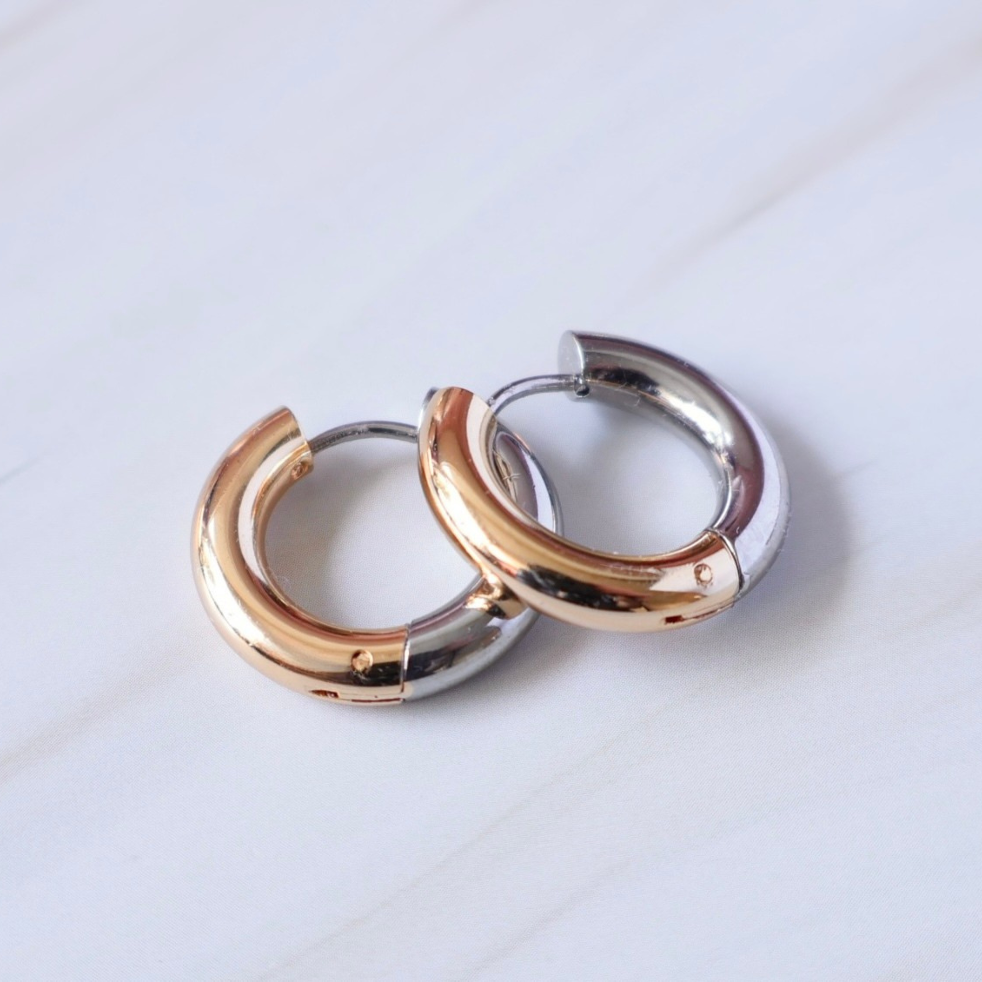 dual toned chunky hoops