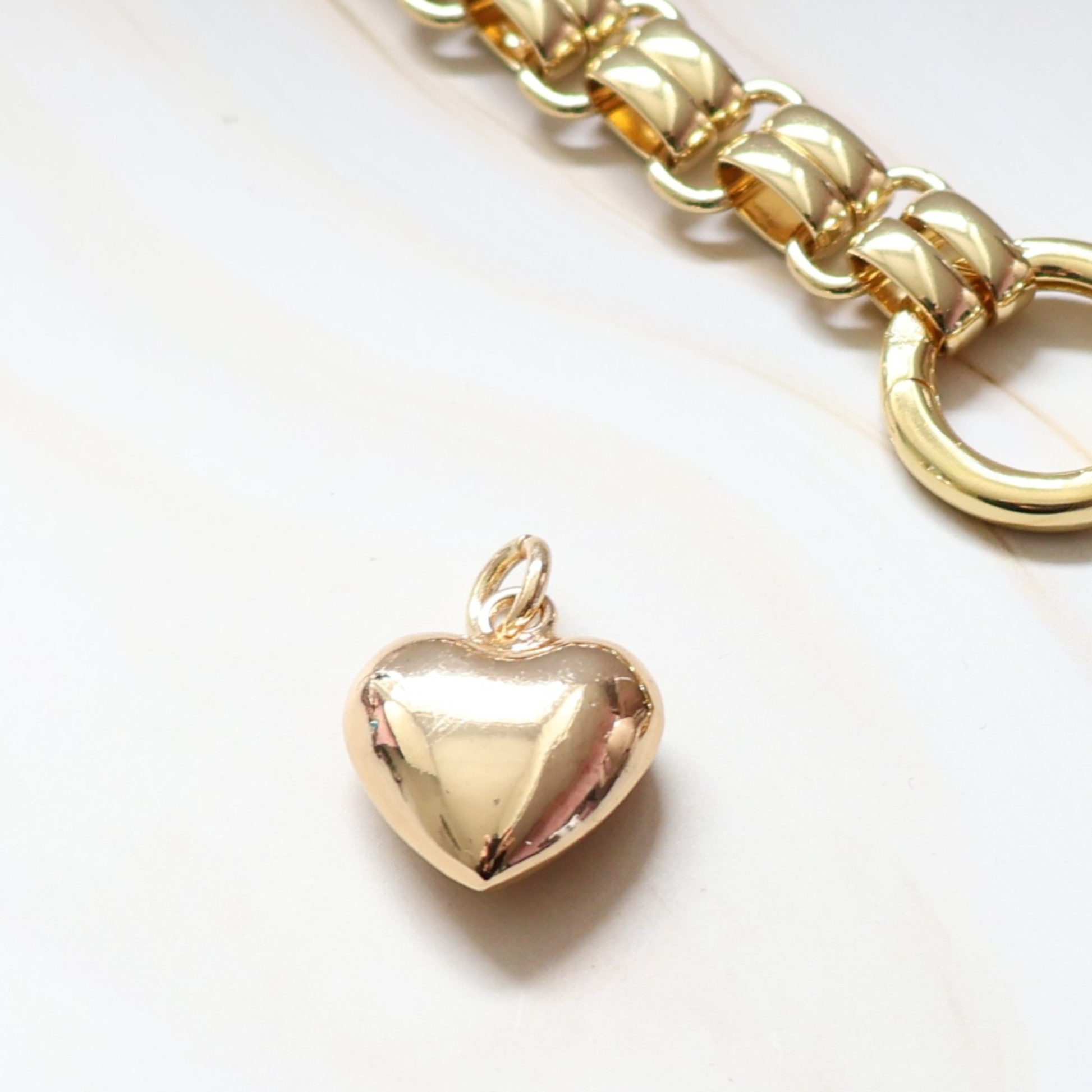 gold heart necklace pendant 
