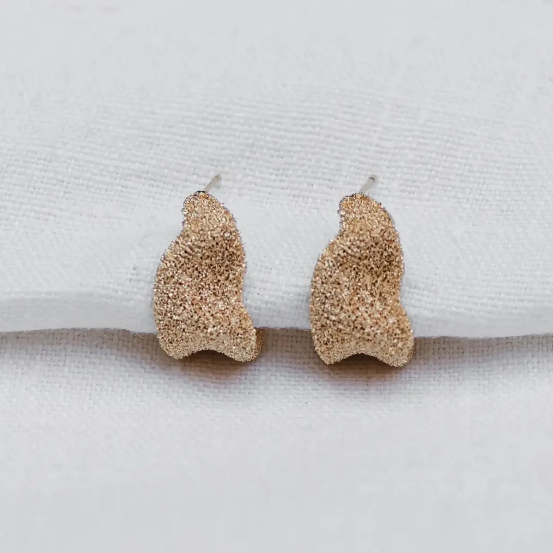 gold textured drop earrings 