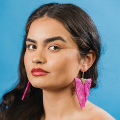 pink raffia triangular earrings 