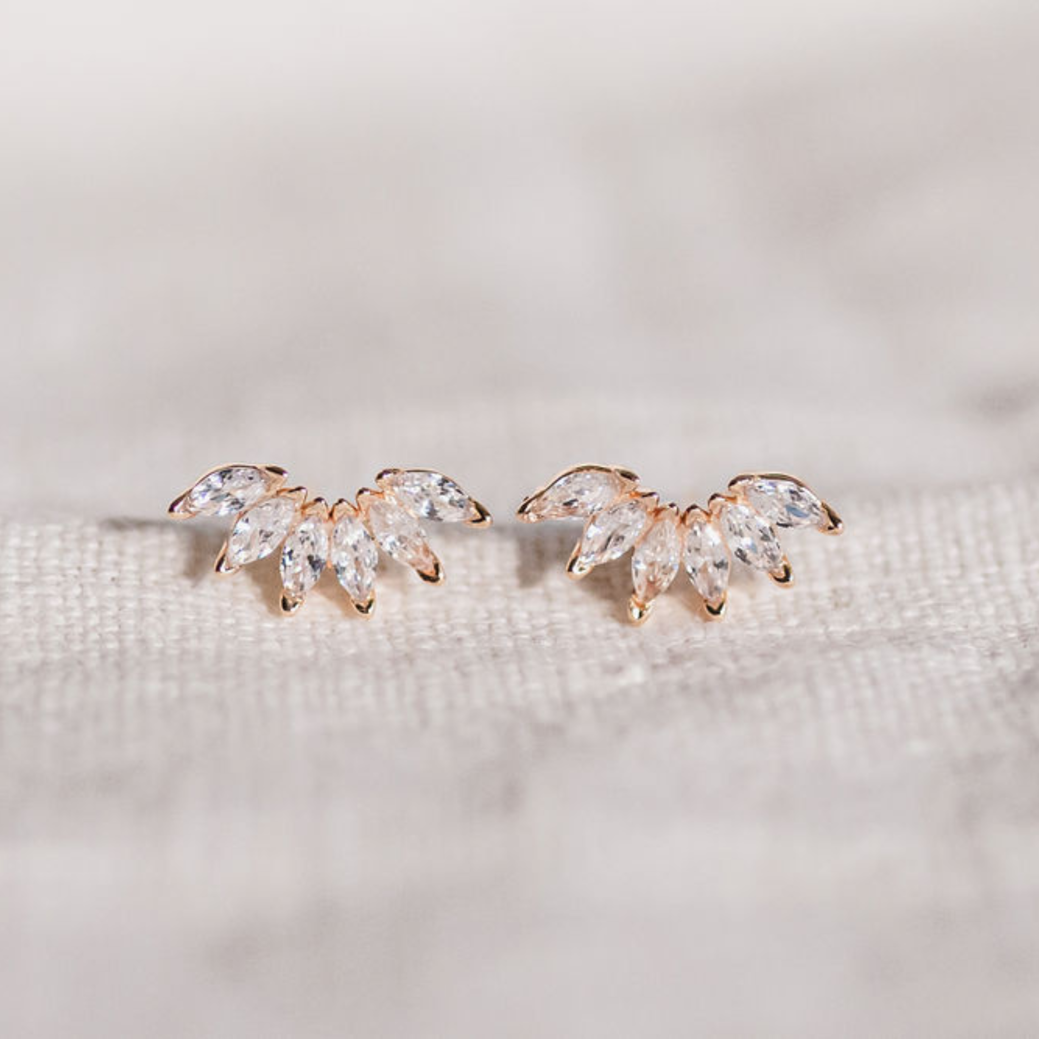 Gold and cz CURVED STUD