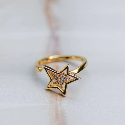 statement stacking rings star